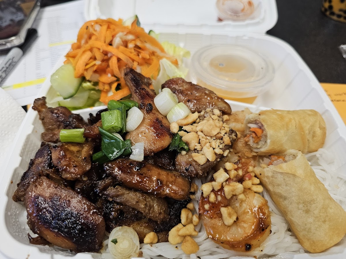 Banh Mi & Bubble Tea Photos 2